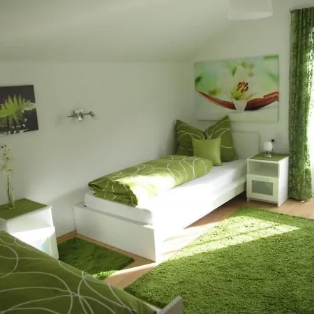 Rosa In By Interhome